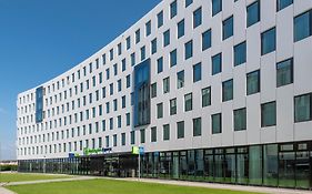 Holiday Inn Express Düsseldorf - Hauptbahnhof, an IHG Hotel